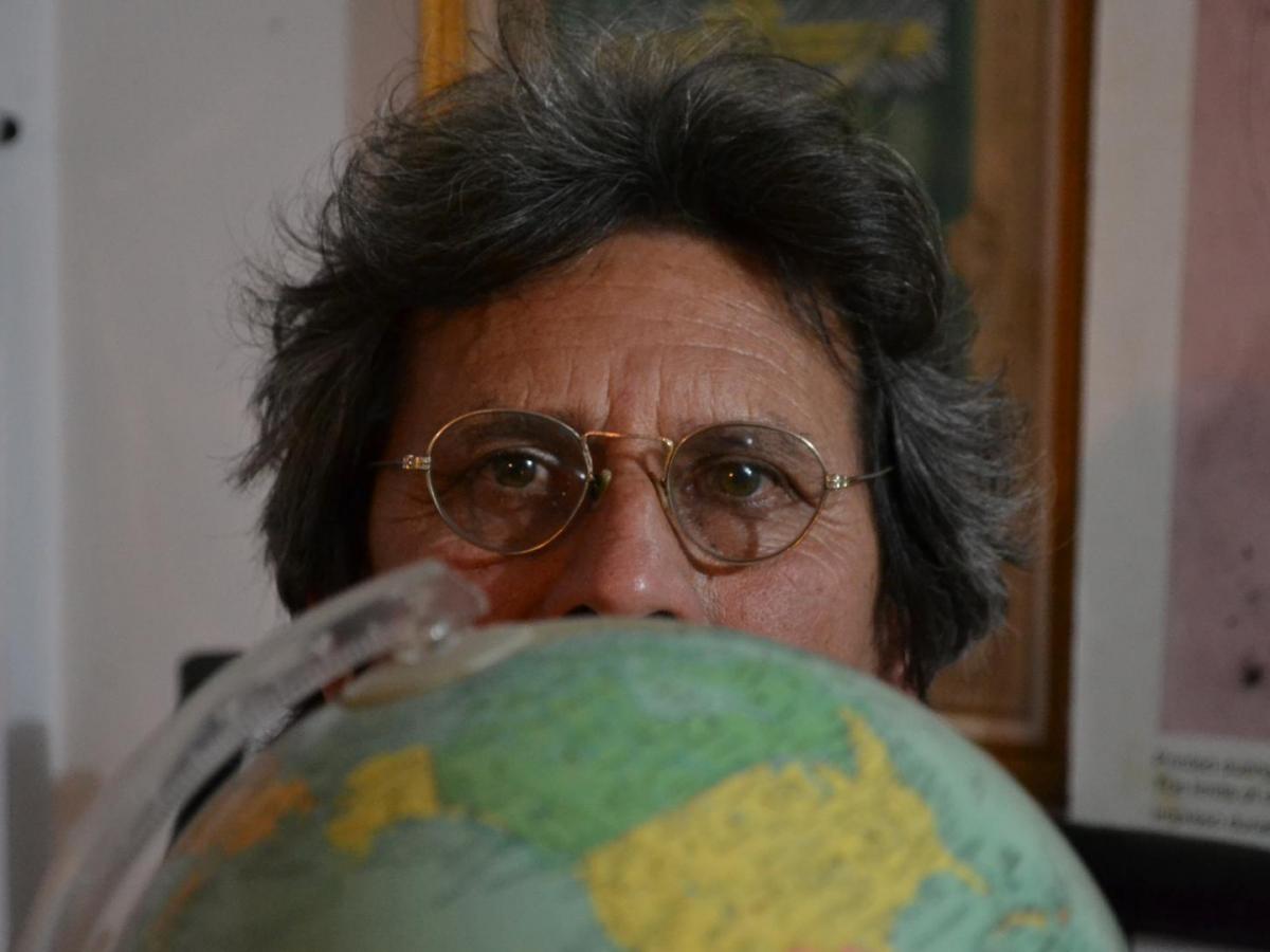 Chucho: el “cuentífico” de las matemáticas y los astros