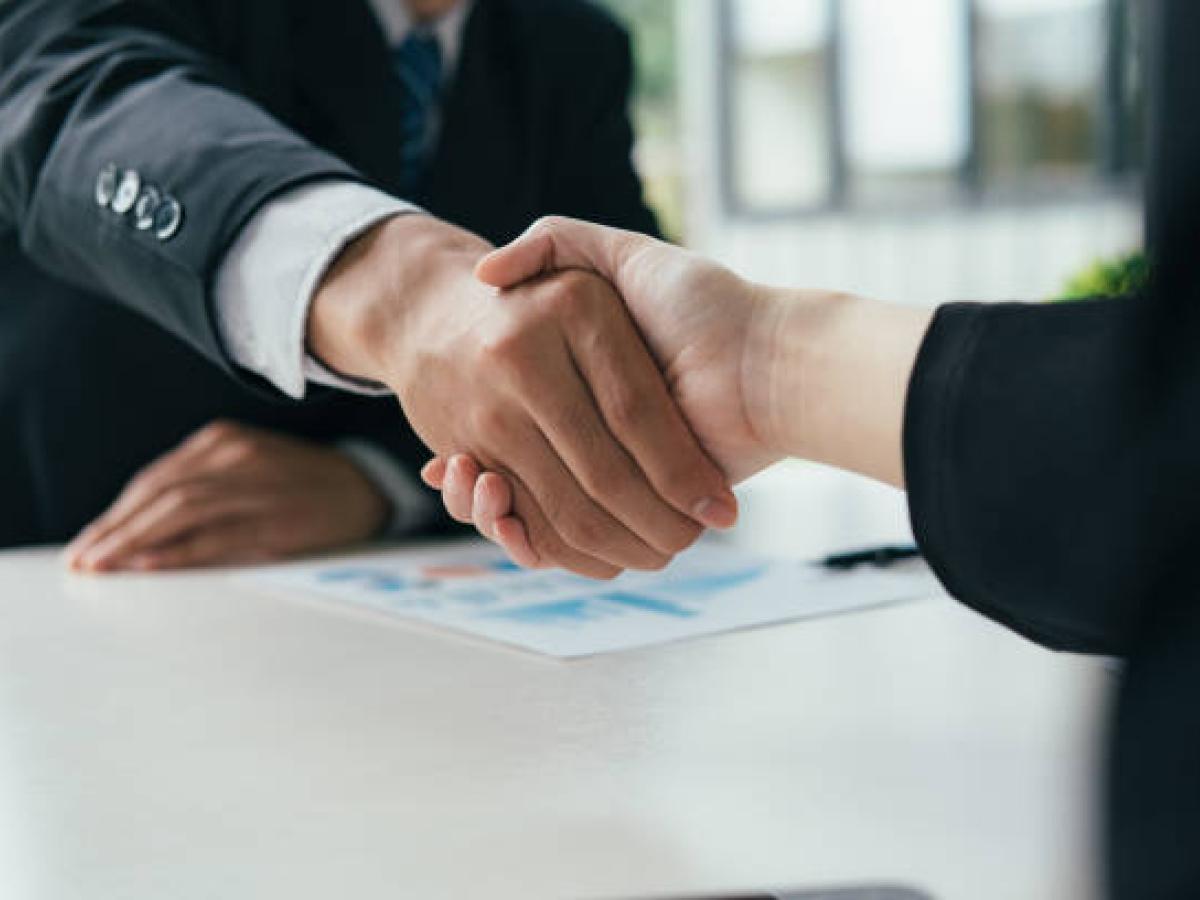 Desempleo en Colombia cae a 8,8% en julio 2025, el nivel más bajo en 24 años