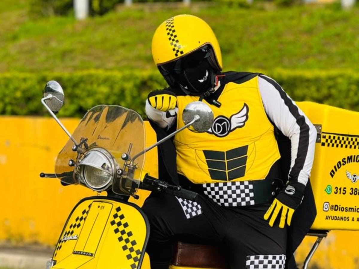 Bucaramanga: Conoce la historia de 'Diosmiciliario', el superhéroe de la ciudad