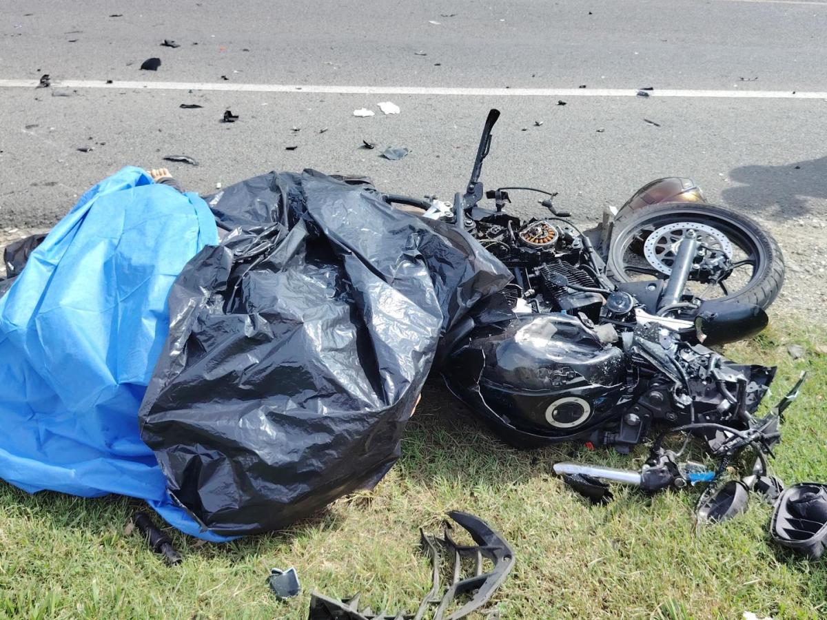 Dos Fallecidos en aparatoso siniestro en la vía Pradera – Palmira