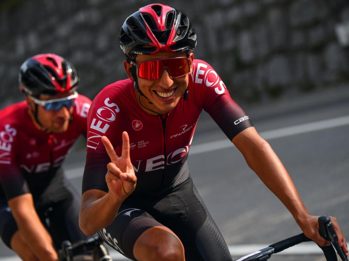 Egan Bernal se consolida como líder en el Giro de Italia 