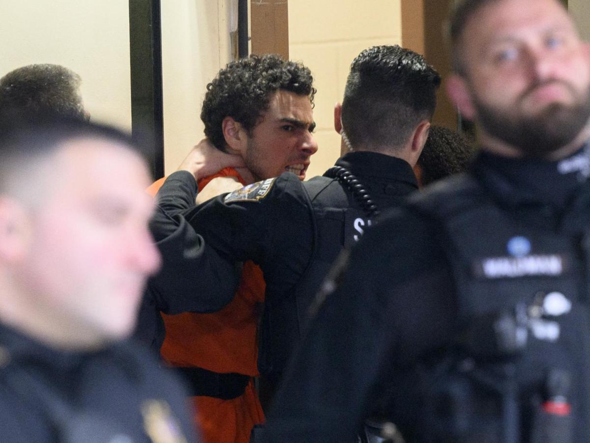 Sospechoso de asesinar a ejecutivo en Nueva York 