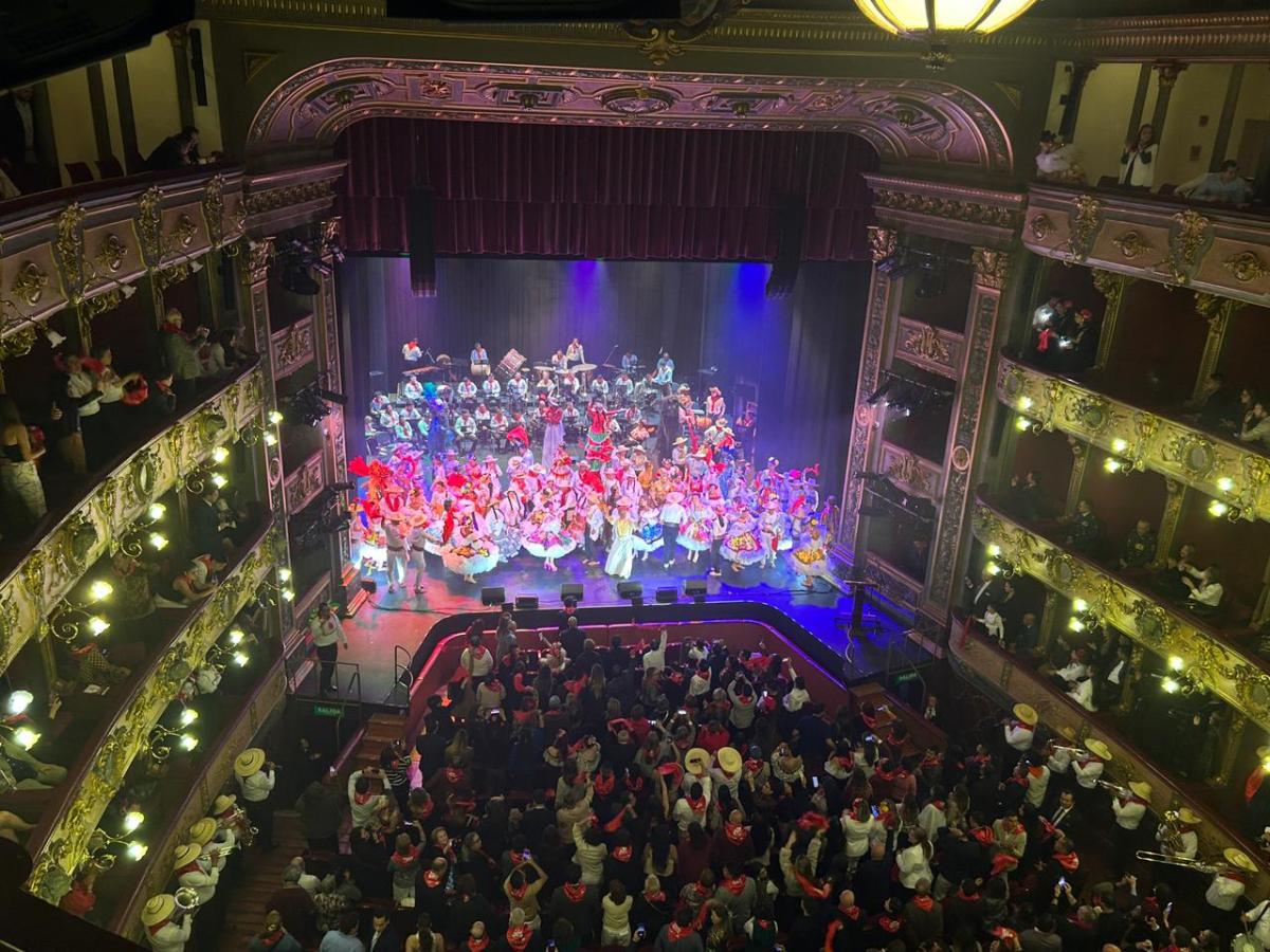 Emblemático Teatro Colón fue testigo del lanzamiento oficial del Festival del Bambuco en San Juan y San Pedro 2026