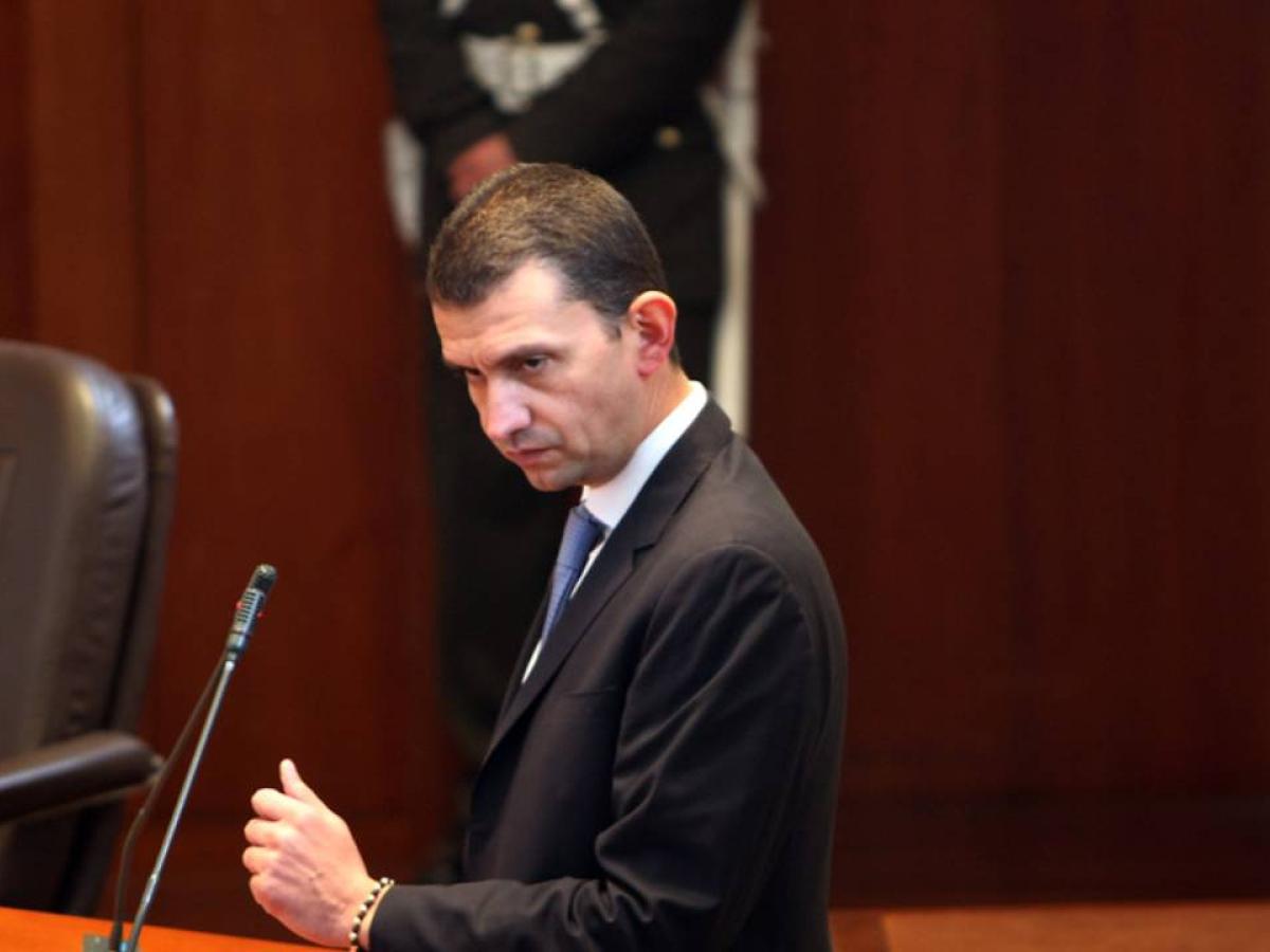 Ordenan captura inmediata de Emilio Tapia tras escándalo Centros Poblados