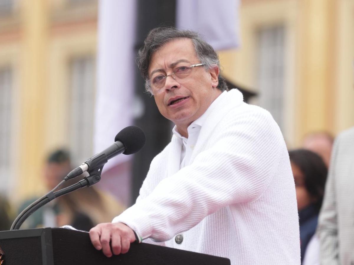 Es necesario un cese al fuego en Medio Oriente: Gustavo Petro
