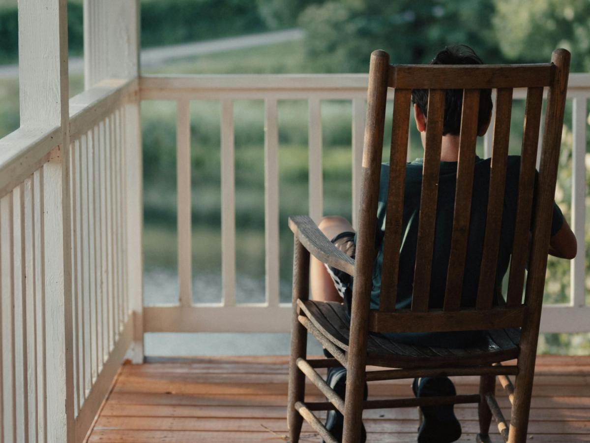 Exilio de menores de edad por posturas políticas padres