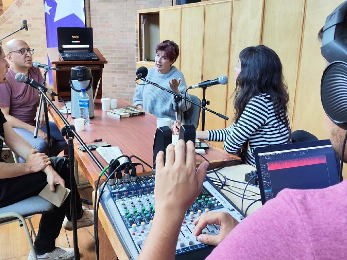 Biblored tendrá su propia emisora de radio