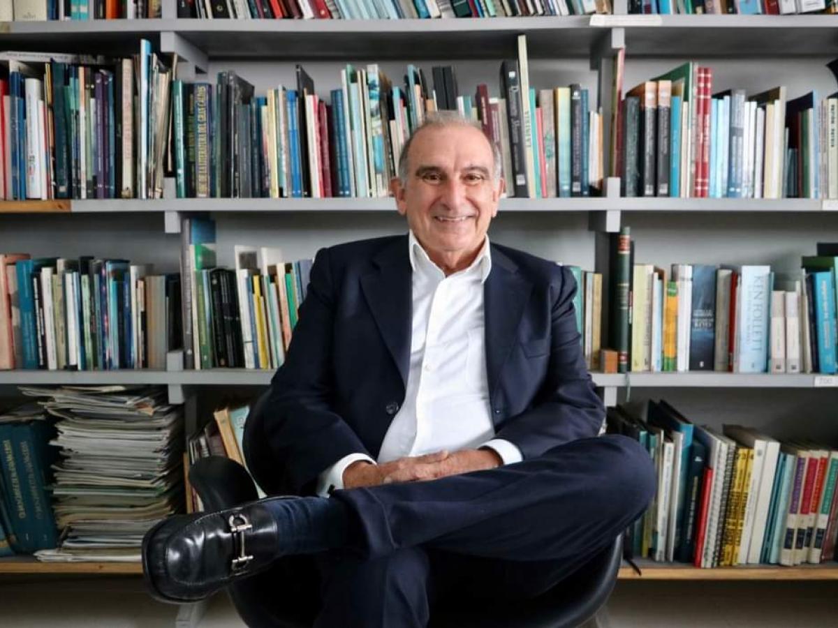 Demanda busca anular elección de Humberto De La Calle