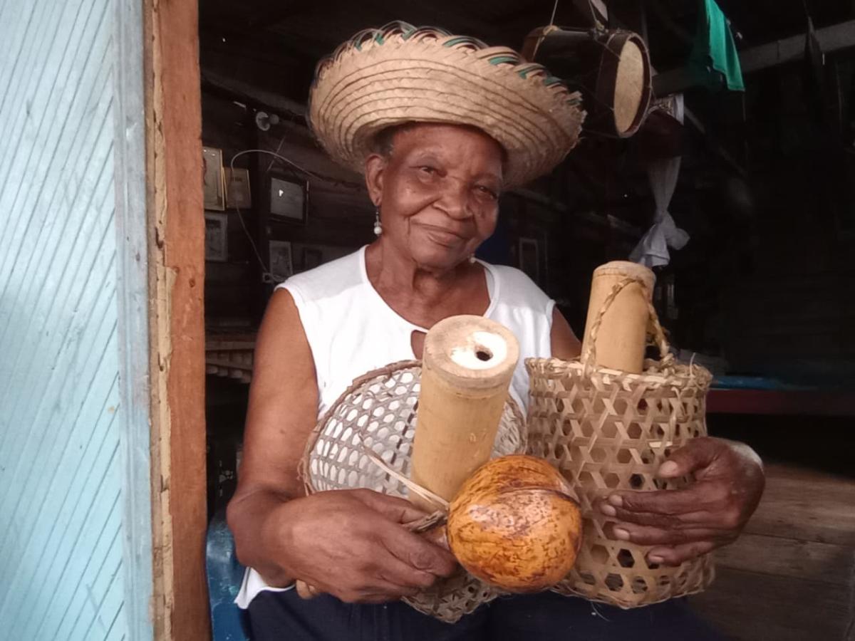 Mujeres emprendedoras de Tumaco transforman la tradición en arte y sustento