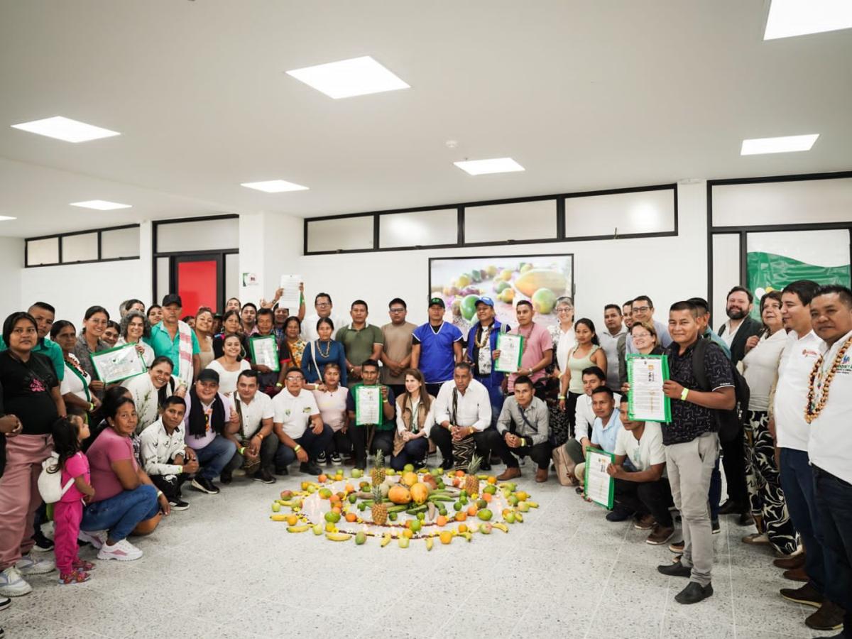 Entrega de tierras a comunidades indígenas en Caquetá 
