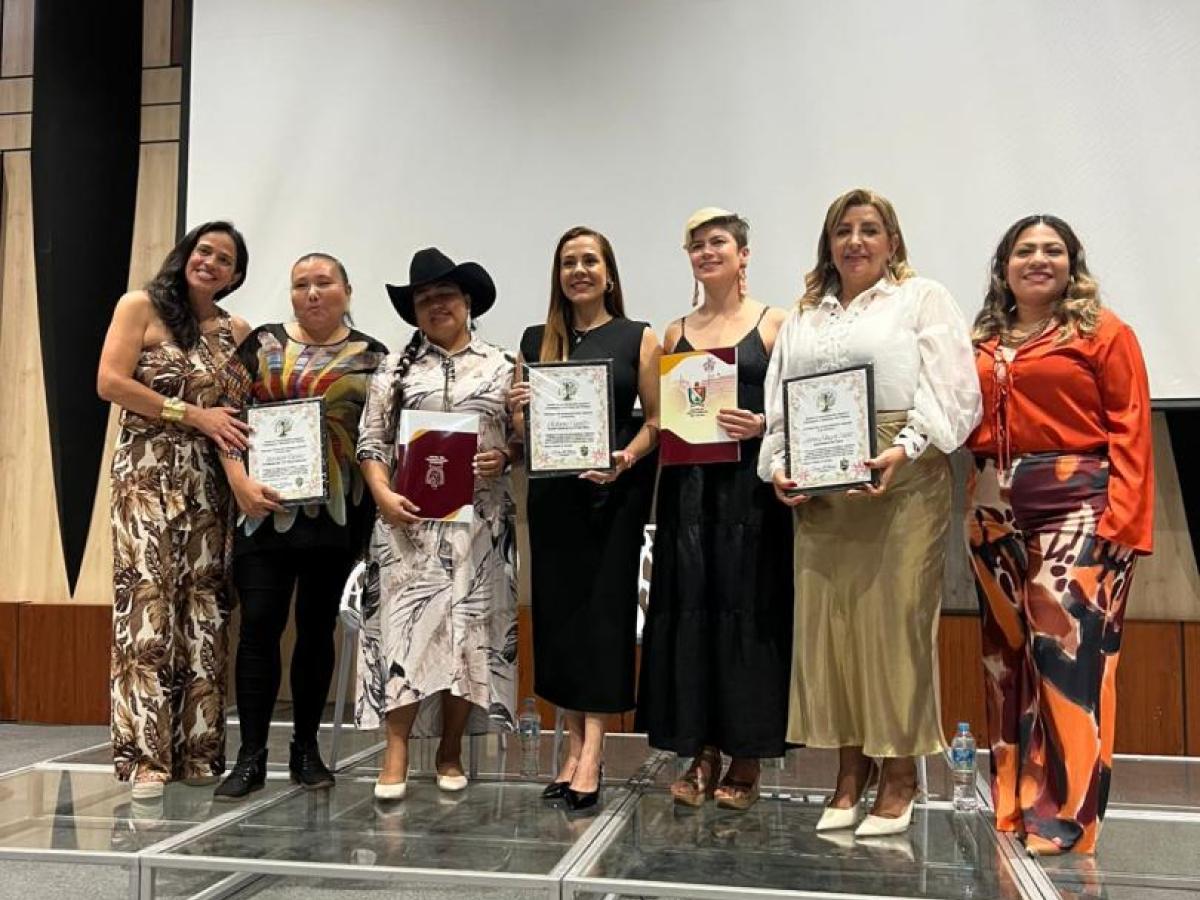 Construcción de paz: III Conversatorio de Mujeres Comunales y Lideresas Sociales, Tolima