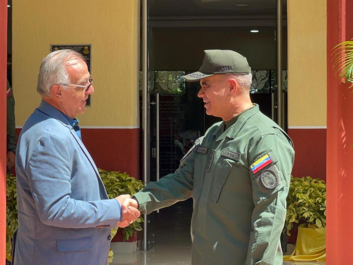 Iván Velásquez y Vladimir Padrino se reunieron en Táchira