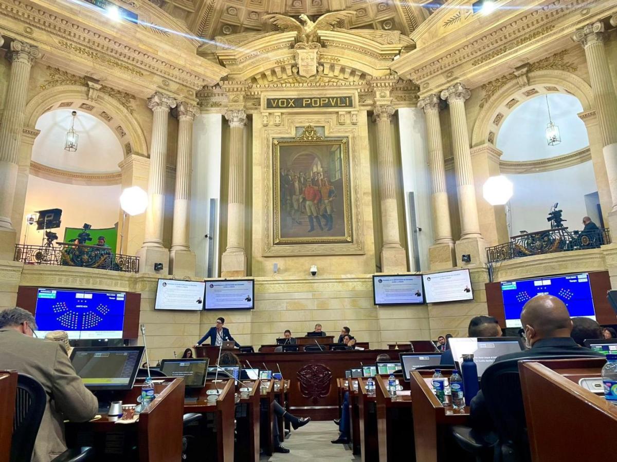 Cambio de partido de los congresistas: Radican proyecto de ley