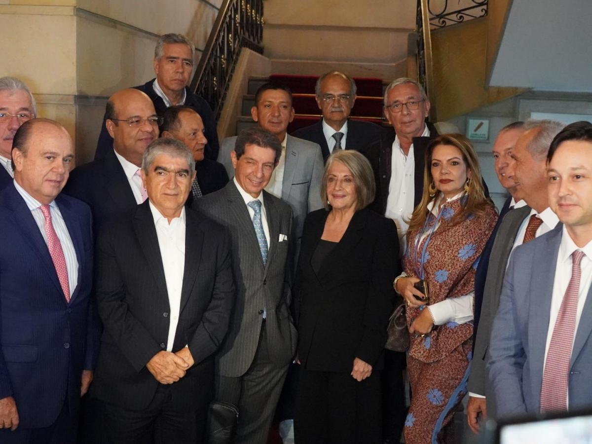 Compra de tierras para la reforma rural 