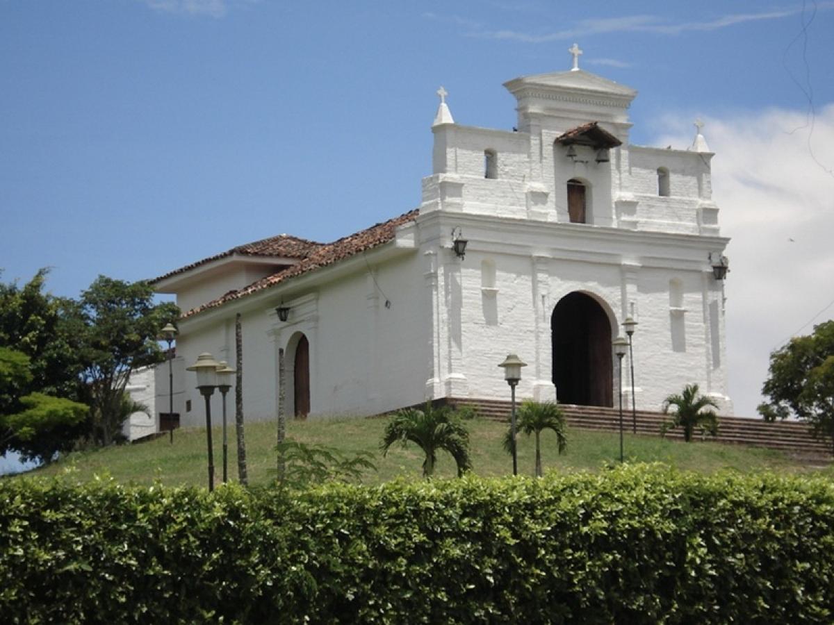 Recompensa por los autores de la masacre en La Unión, Valle