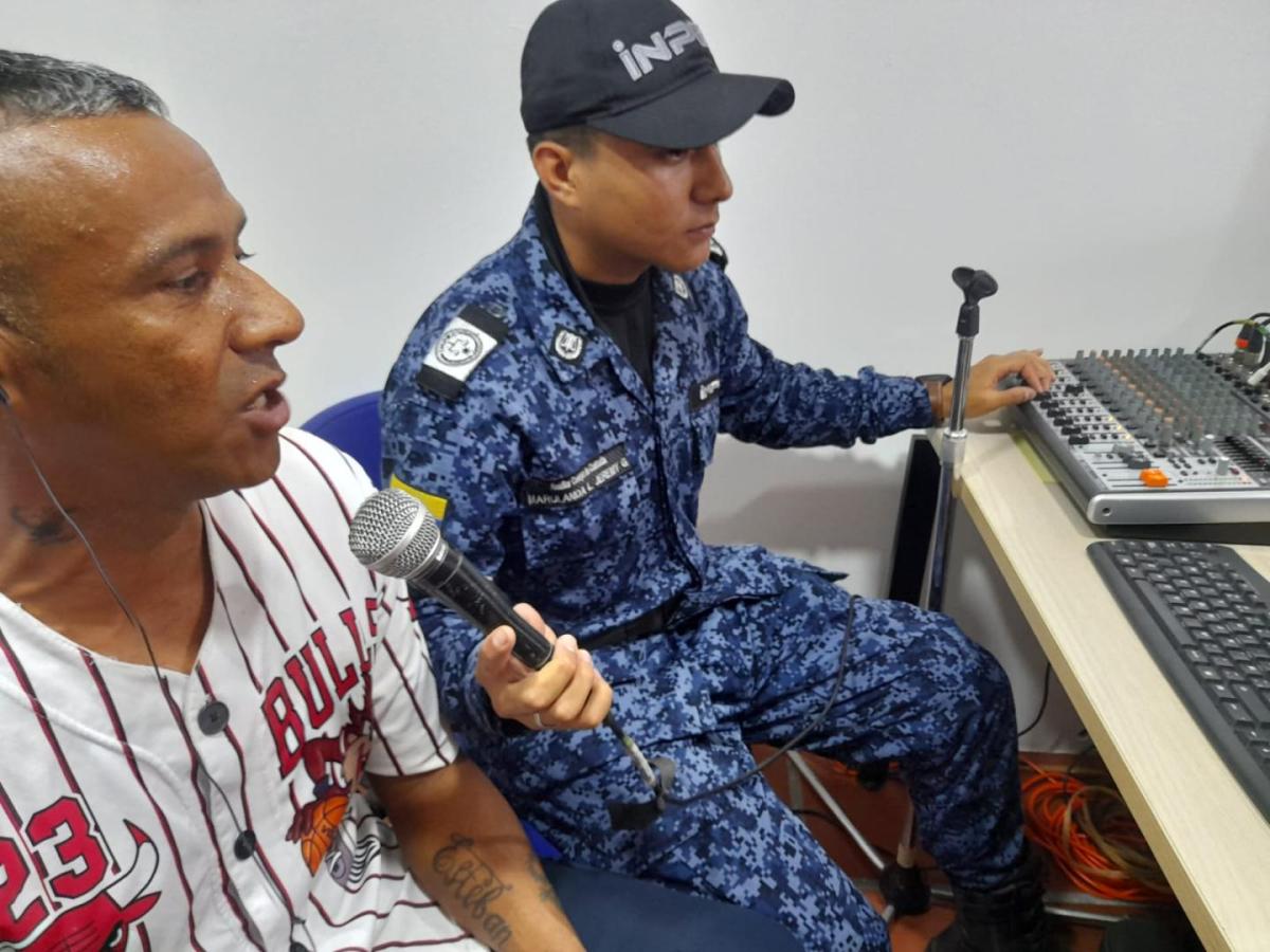 Internos de la cárcel de Manizales se sintonizan con la libertad