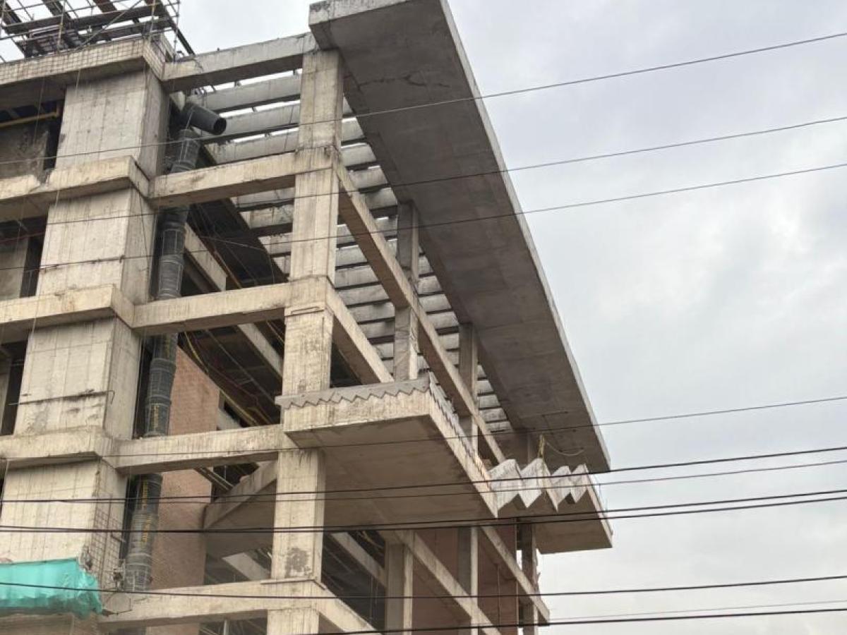 Alcaldía Mártires: sobre costos y obra inconclusa 