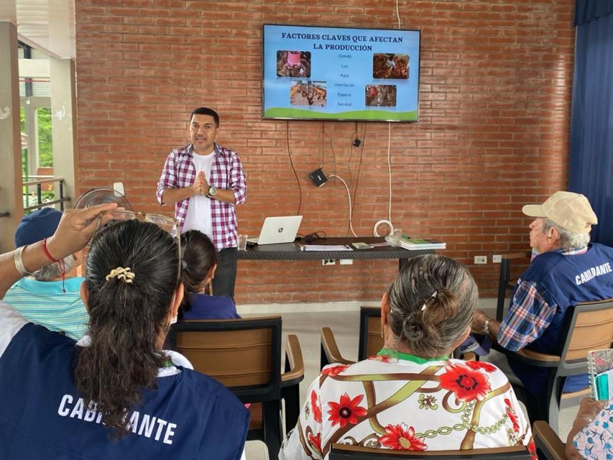 Proyecto de minigranjas en el Meta