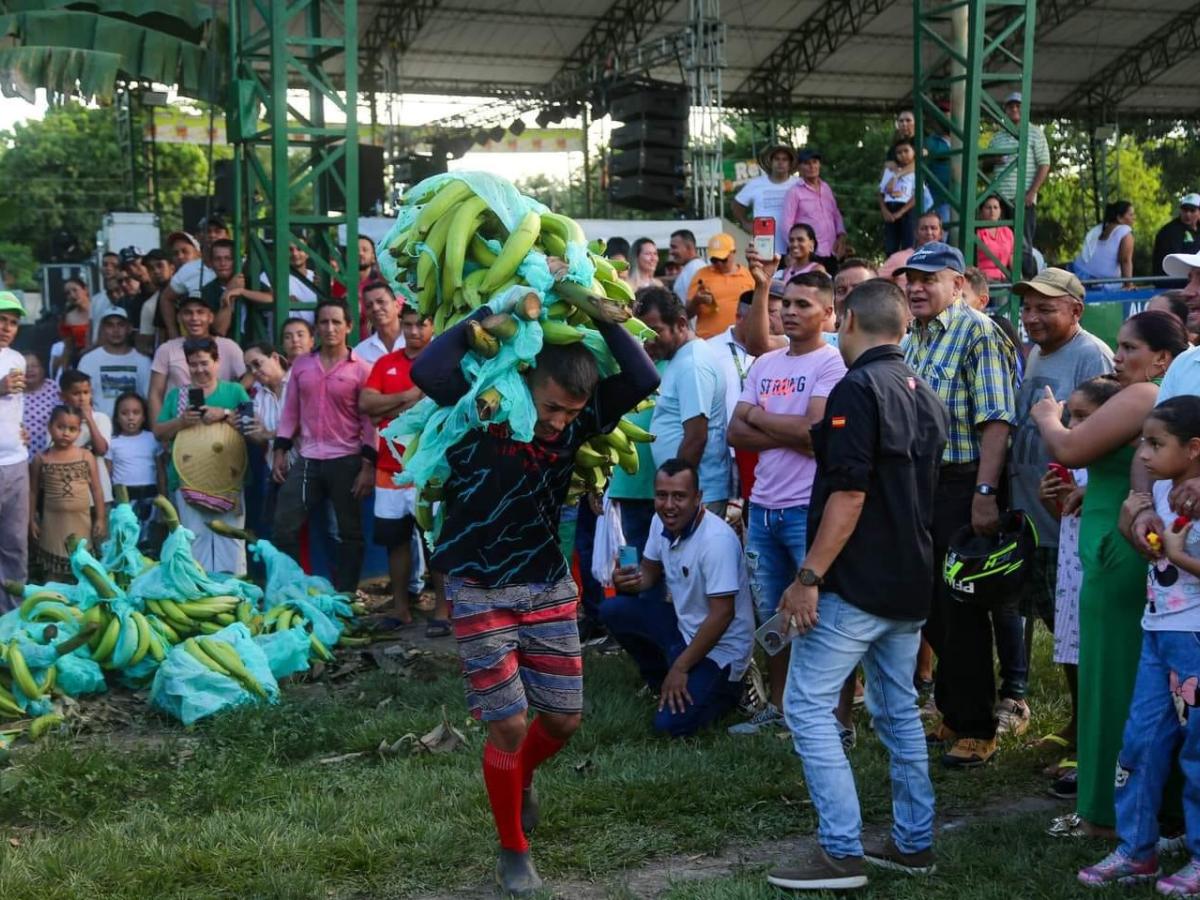 Concurso Puerto Santander: costumbres campesinos plataneros