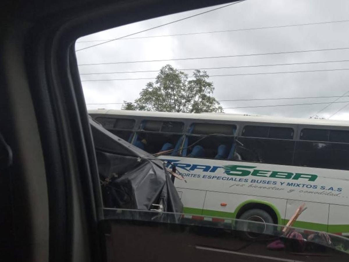 Accidente en la vía Chigorodó–Mutatá:  tres muertos y tres heridos
