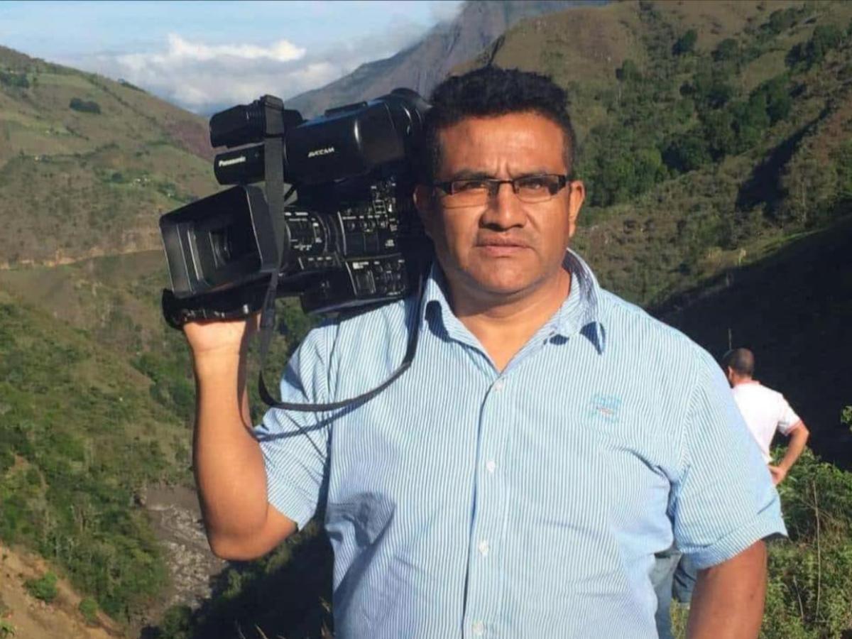 Falleció el periodista Fredy Calvache en Suiza