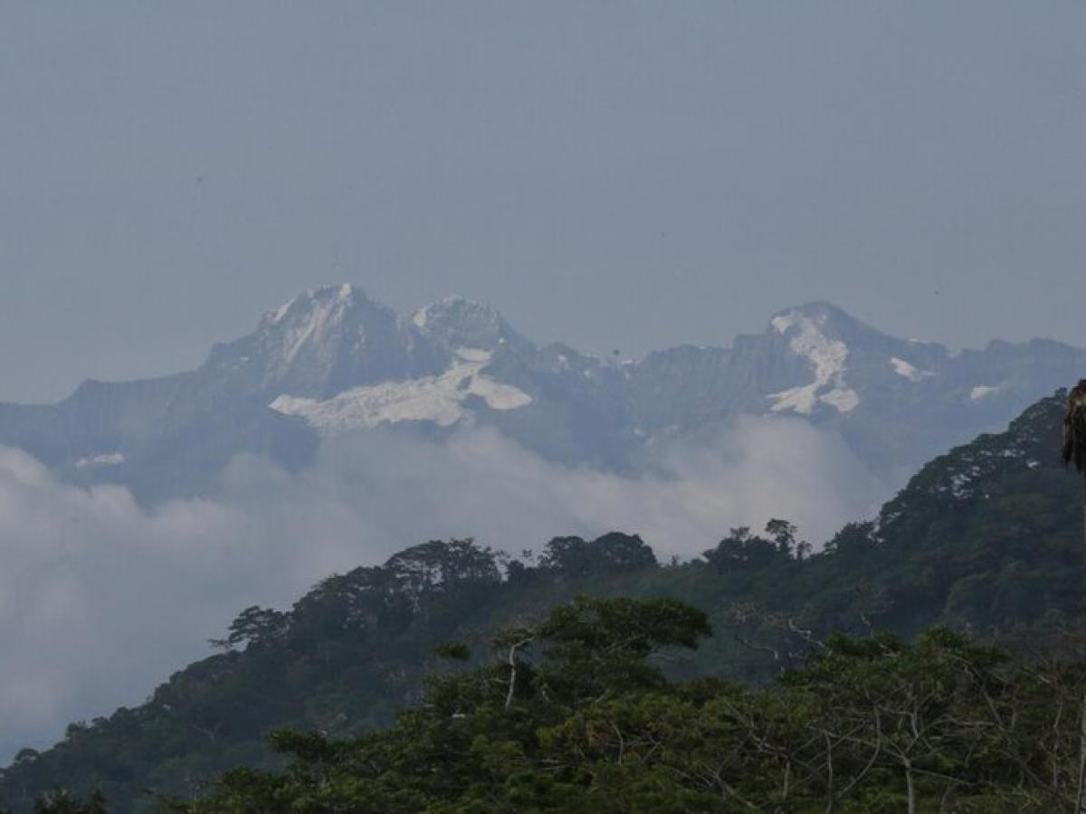 Avanza búsqueda de dos paracaidistas en Sierra Nevada