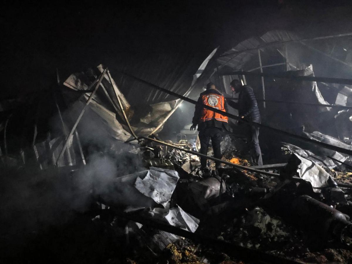 Defensa Civil de Gaza anuncia 20 muertos bombardeo israelí 