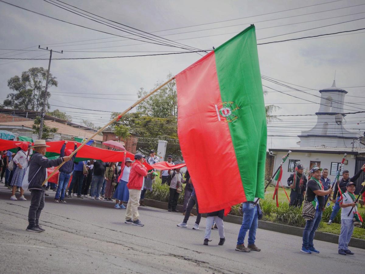 Indígenas llegan a Bogotá para las marchas del 1 de mayo