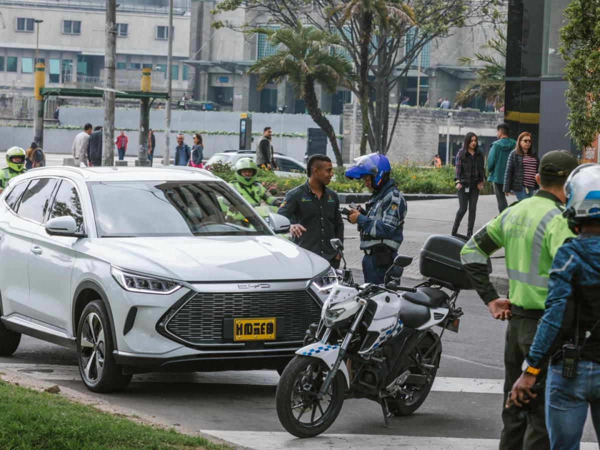 Pico y placa Bogotá HOY: 7 a 11 abril 2025 | Particulares y taxis 