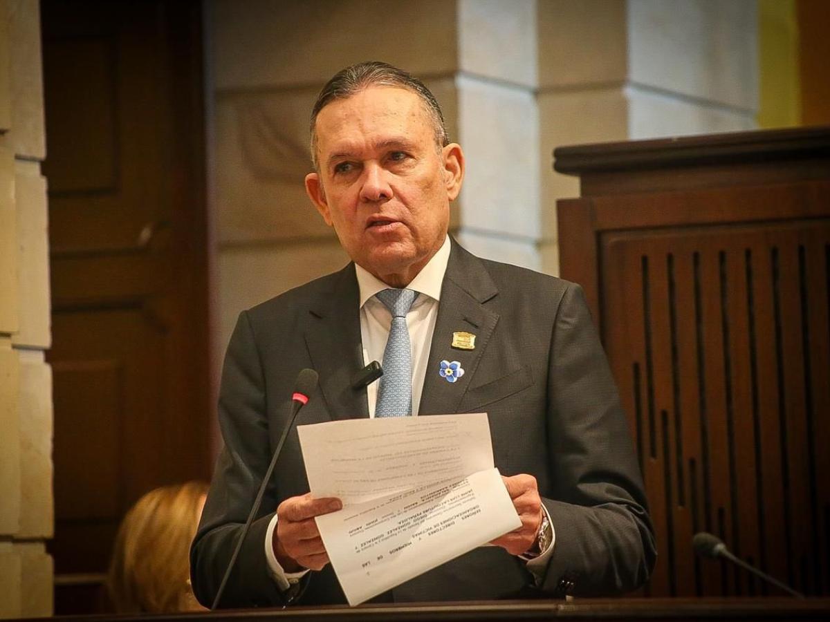 Consulta popular: tutela busca excluir a Efraín Cepeda del debate 