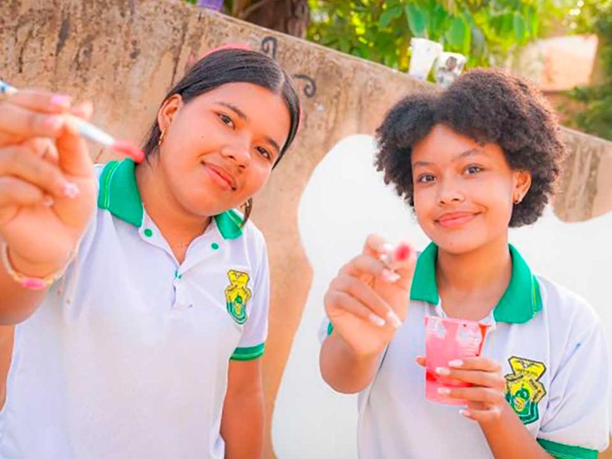 Gobierno aprueba CONPES por 2 billones para la educación en Colombia