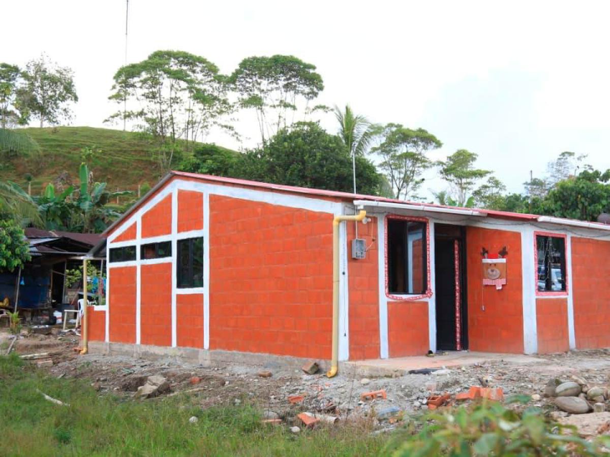 Gobierno entrega 160 viviendas rurales en Putumayo