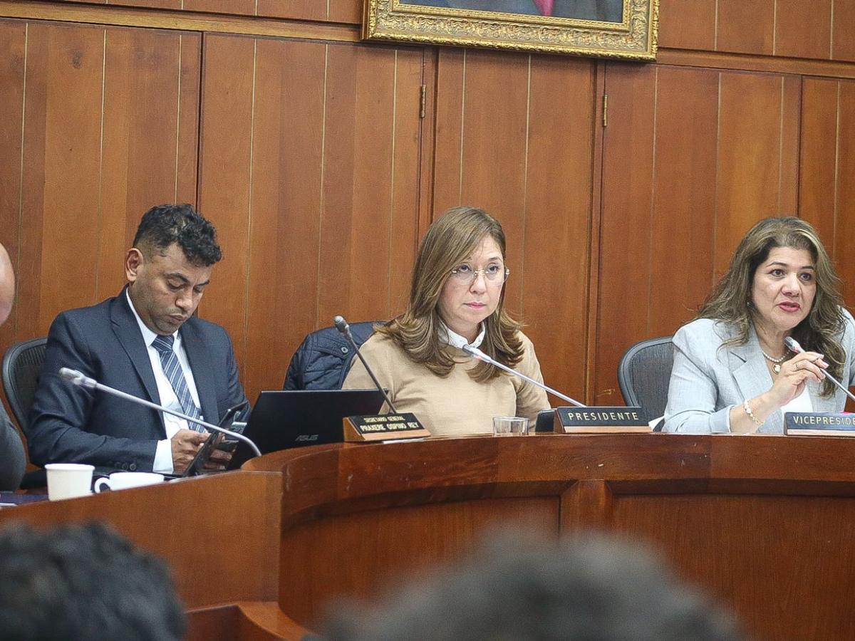 Reforma a la salud 2025 Colombia: qué propone y cómo quedan las EPS 