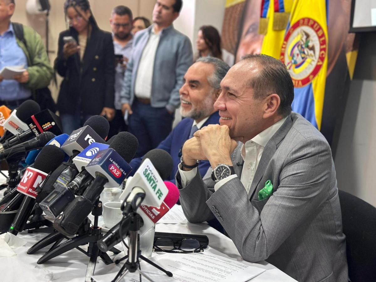 Gobierno presentó preguntas de consulta popular: ¿qué dijeron?