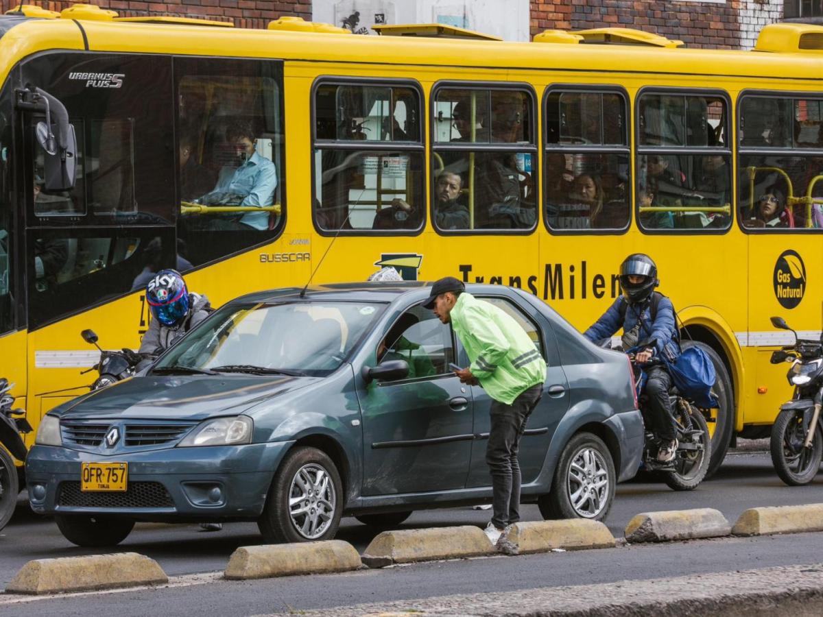 Pico y placa Bogotá HOY 19 a 23 de mayo 2025 