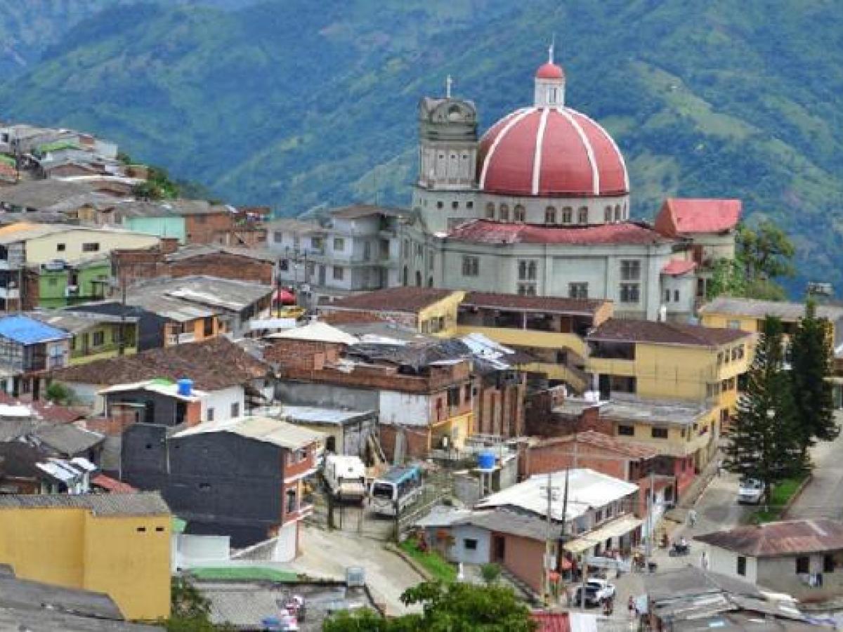 Soldados muertos y heridos por campo minado en Antioquia