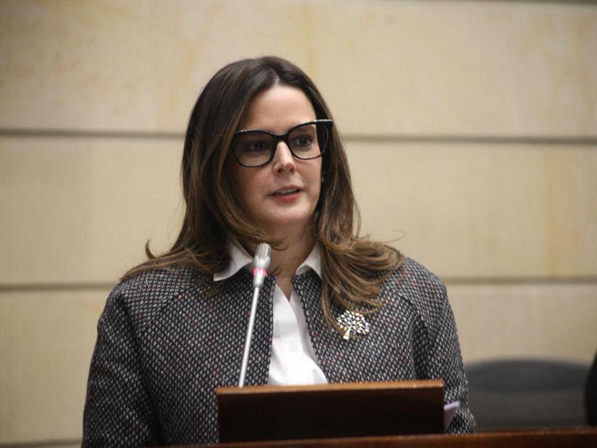 Corte Constitucional designa a Lina Marcela Escobar como nueva magistrada