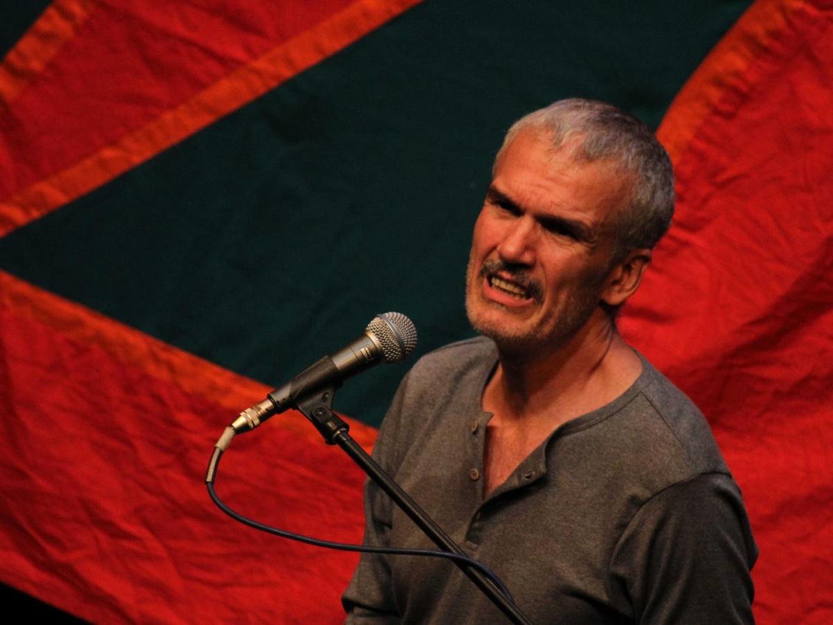 La guerra de los cuervos y los búhos