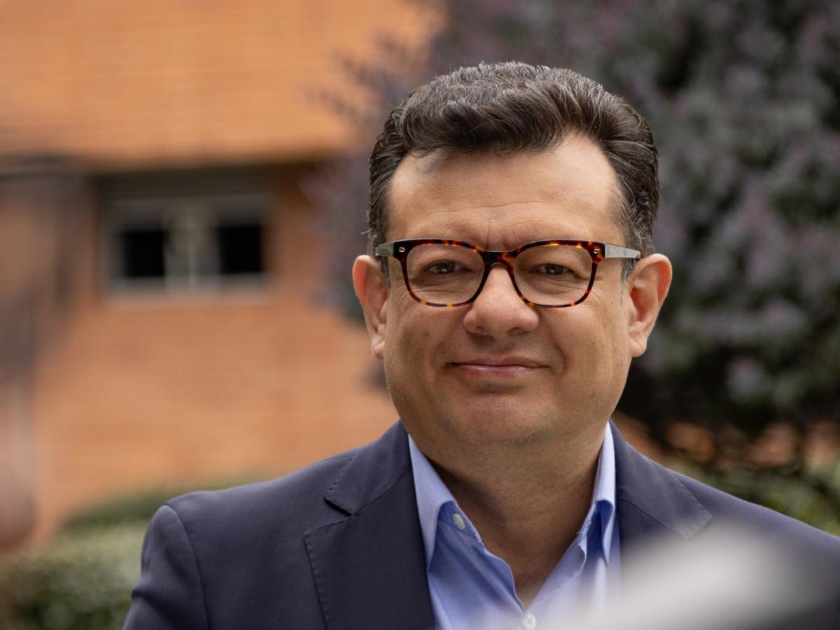 Hollman Morris visita Emisora de Paz en Fonseca, La Guajira