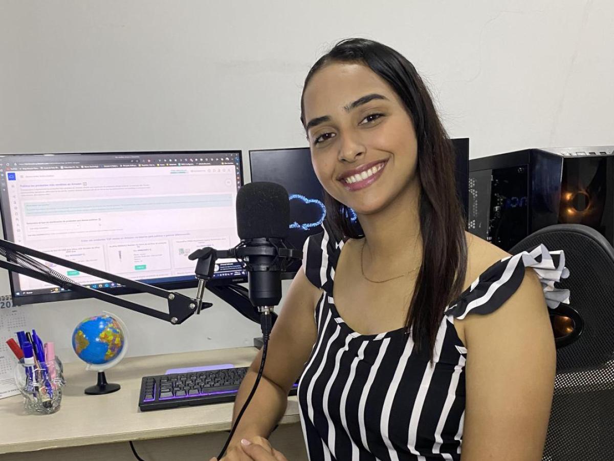 Velatón pidiendo justicia por Ángela Natalia Lora    