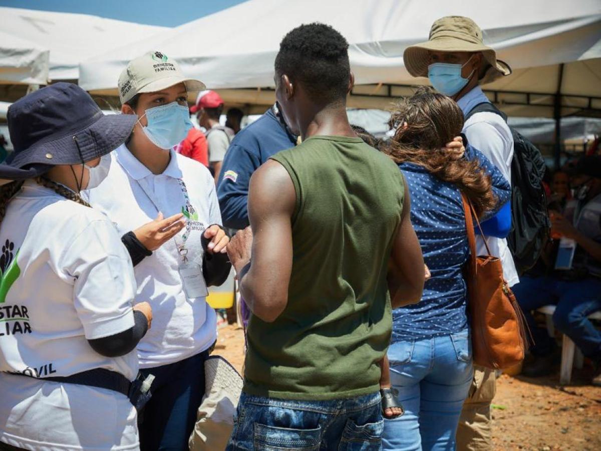 Migrantes venezolanos y cubanos 
