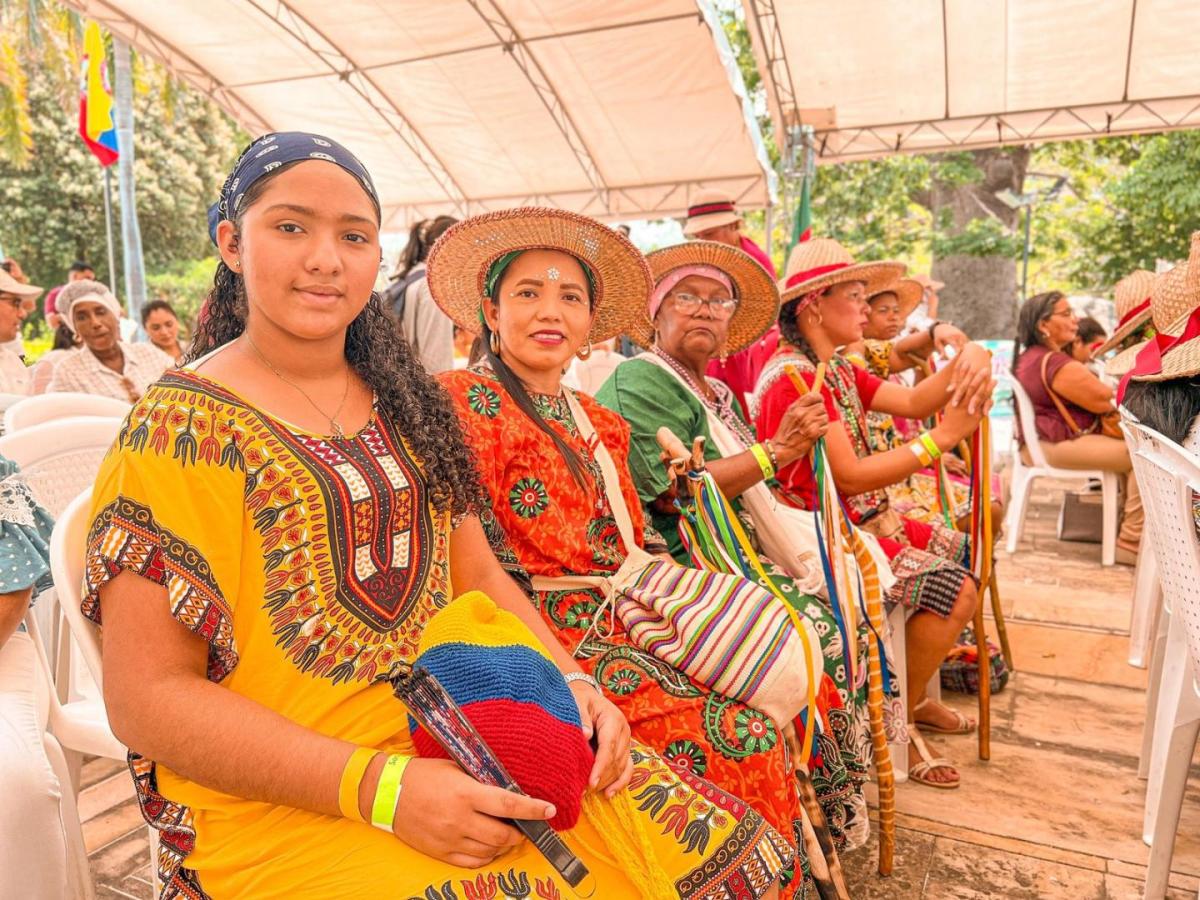 Programa Especial de Adjudicación de Tierras para Mujeres Rurales