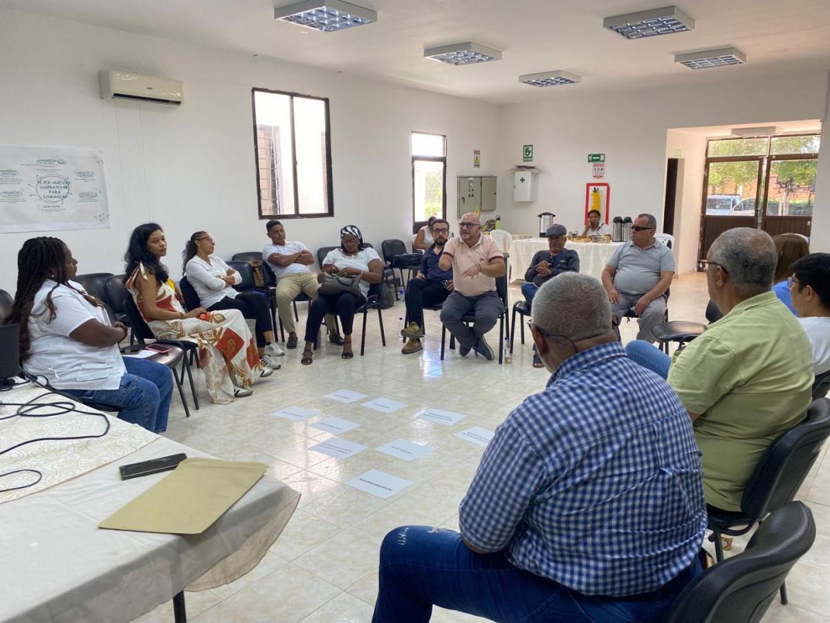 Periodismo comunitario: encuentro en La Guajira 