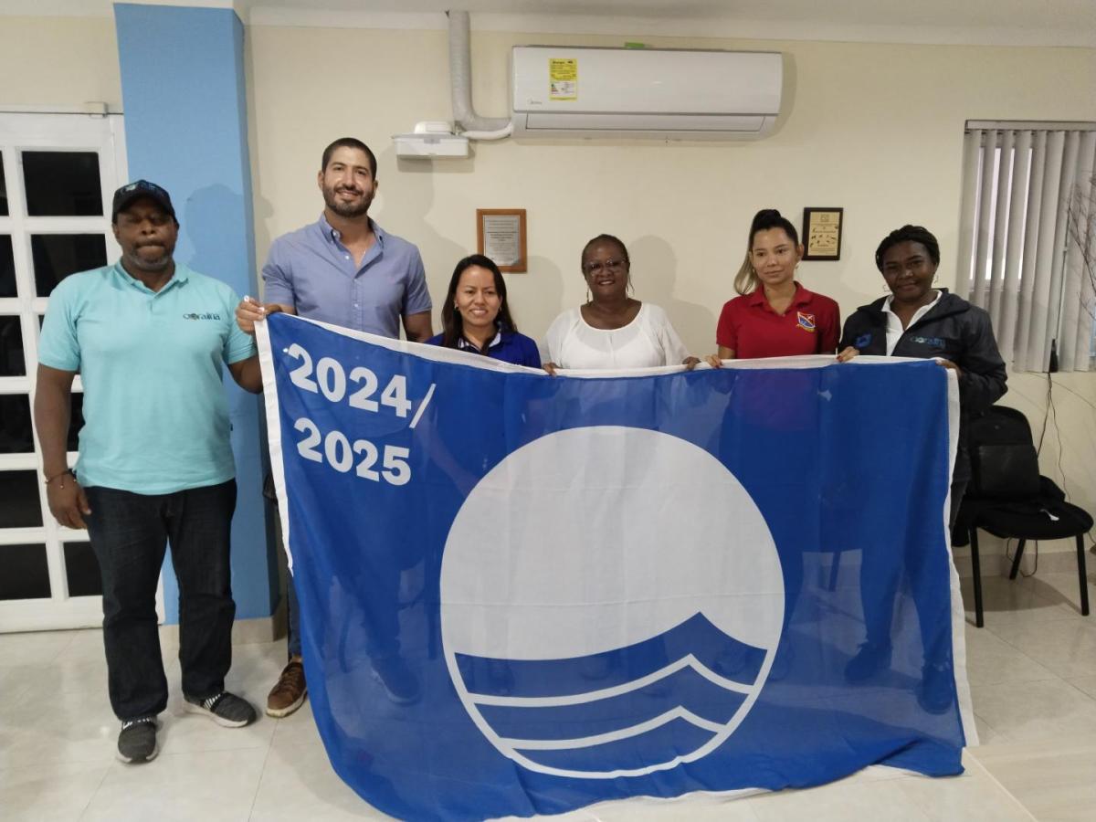 Johnny Cay ganó galardón de Bandera Azul