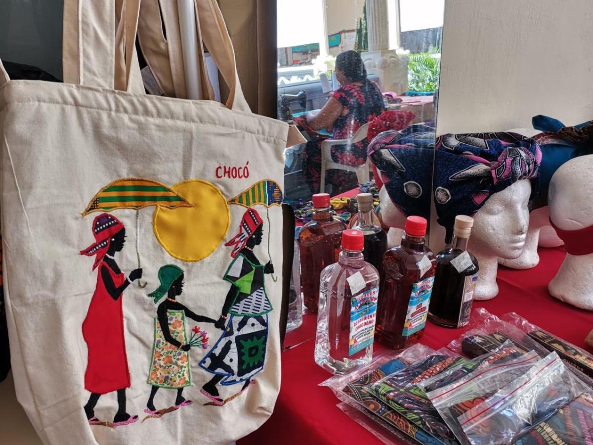 Feria Alternativa en Quibdó: mujeres campesinas impulsan la paz con emprendimientos sostenibles