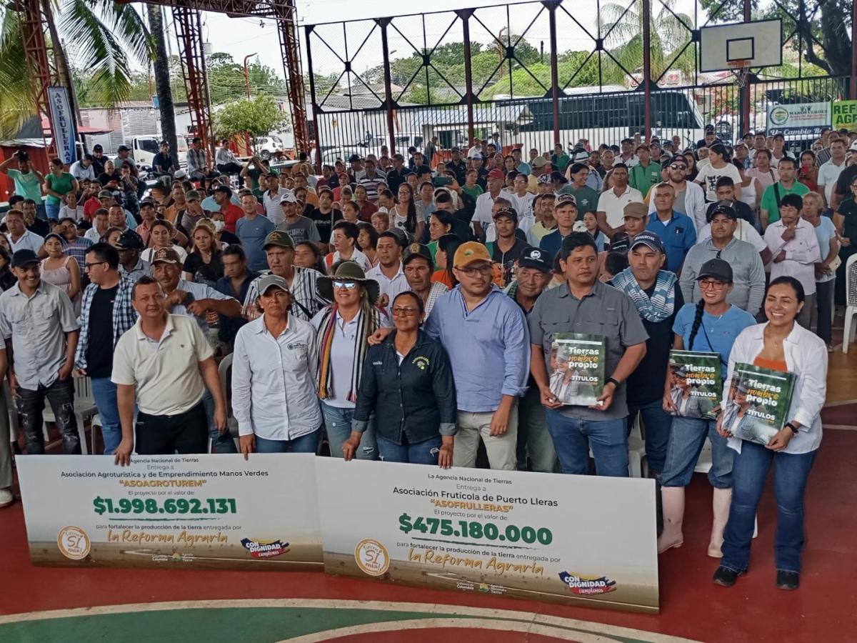 Agencia Nacional de Tierras entrega 400 títulos de propiedad 