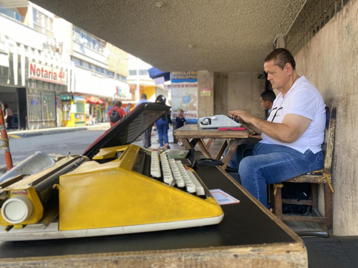 Los tinterillos en Bucaramanga | oficios tradicionales