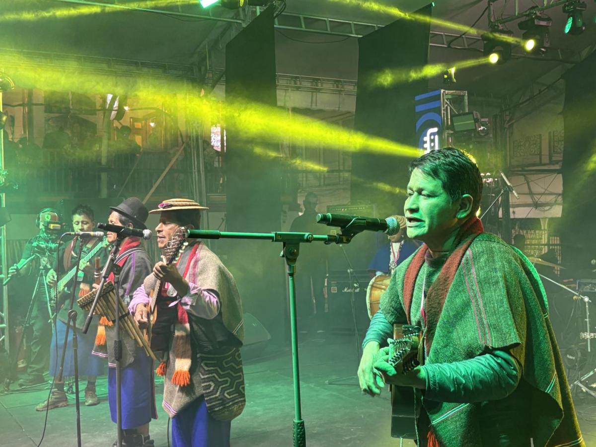 Festival Bandola celebró 30 años en Sevilla con 450 artistas y más de cinco mil asistentes diarios