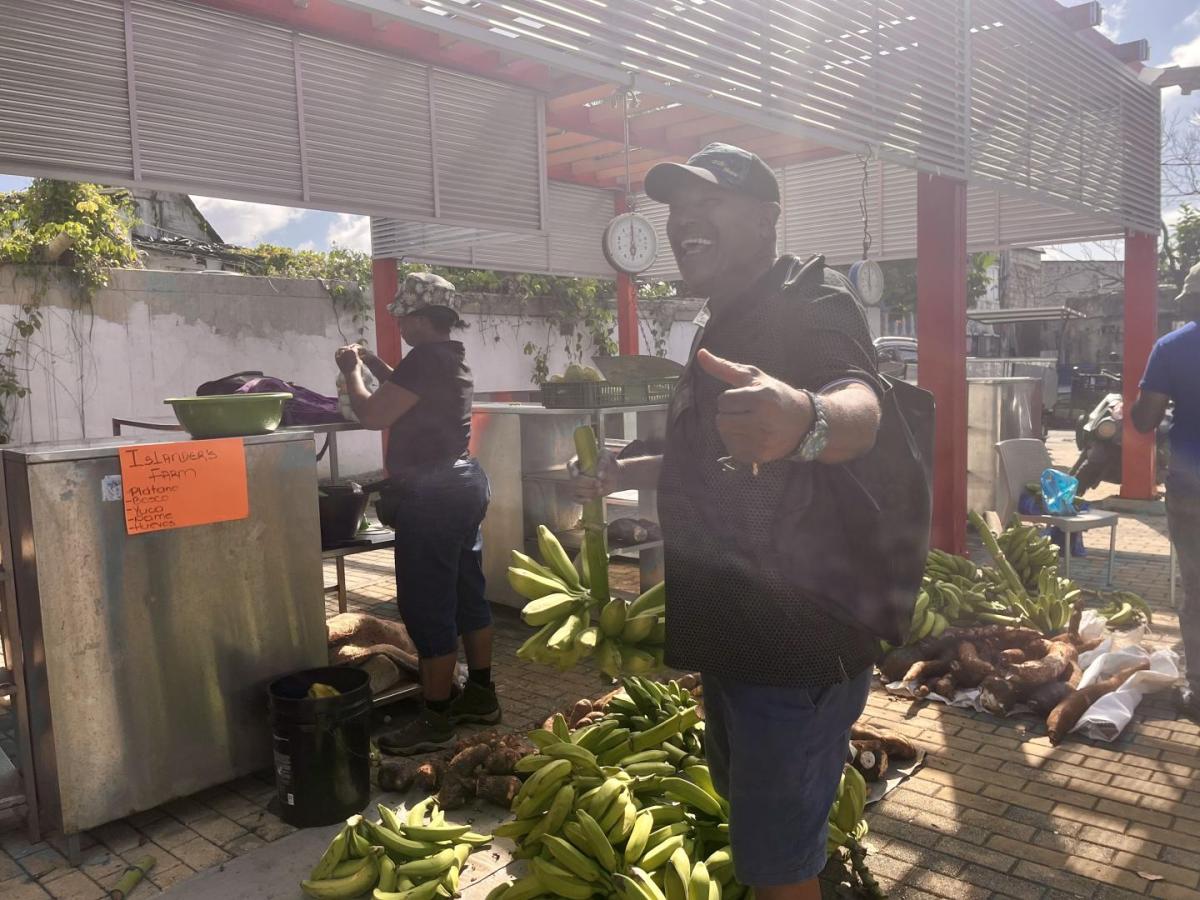 La iniciativa impulsa la soberanía alimentaria en la isla, fortalece a productores locales y promueve la cultura raizal con productos frescos y orgánicos.