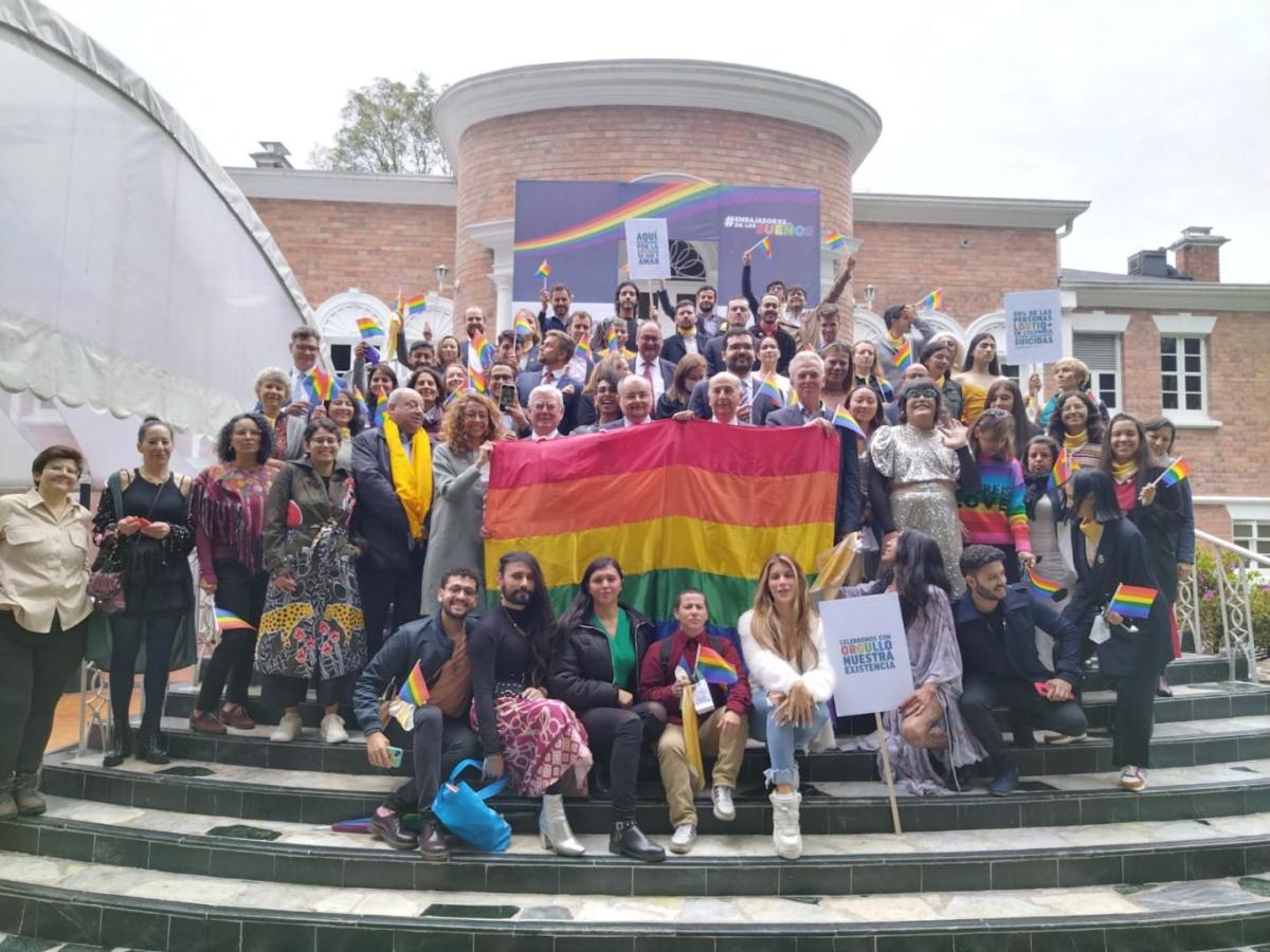 ¿Cómo es el acceso a salud de la población Trans en Colombia?